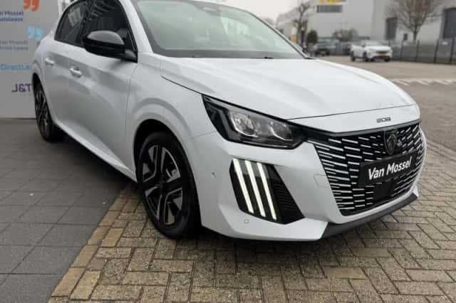 Peugeot 208 (2025) thumbnail 6