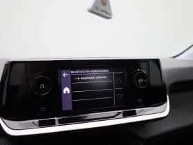 Peugeot 208 (2022) thumbnail 19