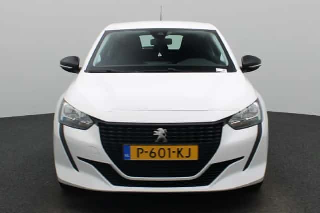 Peugeot 208 (2022) thumbnail 3