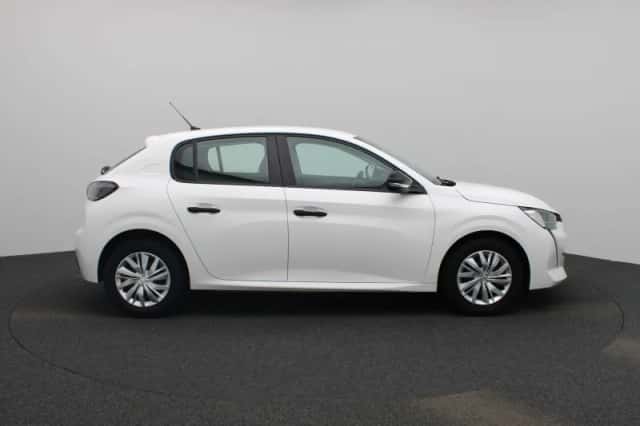 Peugeot 208 (2022) thumbnail 6