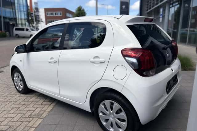 Peugeot 108 (2021) thumbnail 4