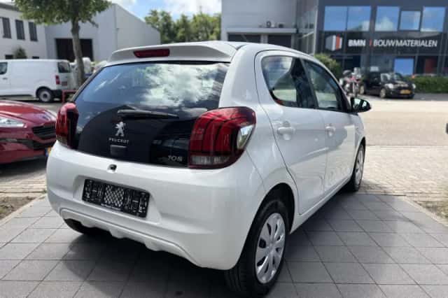 Peugeot 108 (2021) thumbnail 5