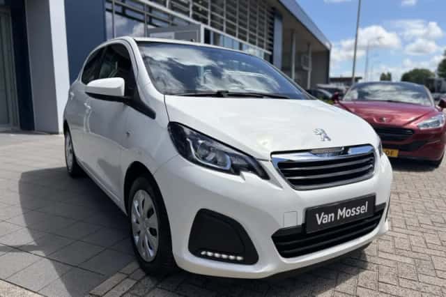 Peugeot 108 (2021) thumbnail 6