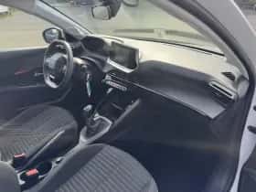 Peugeot 208 (2021) thumbnail 15