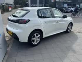 Peugeot 208 (2021) thumbnail 5