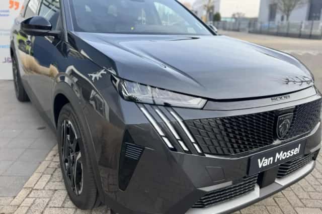 Peugeot E-5008 (0) thumbnail 6
