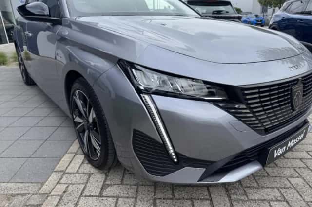 Peugeot 308 (2023) thumbnail 6