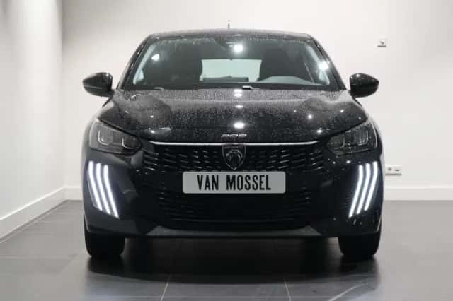 Peugeot 208 (2024) thumbnail 2
