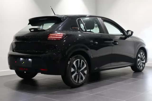Peugeot 208 (2024) thumbnail 4