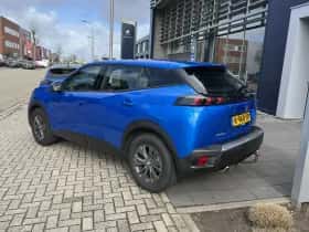 Peugeot 2008 (2021) thumbnail 4