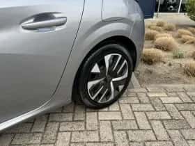 Peugeot 208 (2025) thumbnail 10