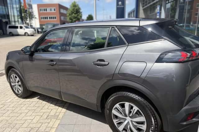 Peugeot 2008 (2022) thumbnail 6