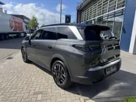 Peugeot 5008 (2025) thumbnail 4