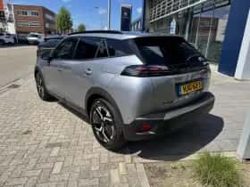 Peugeot e-2008 (2025) thumbnail 4