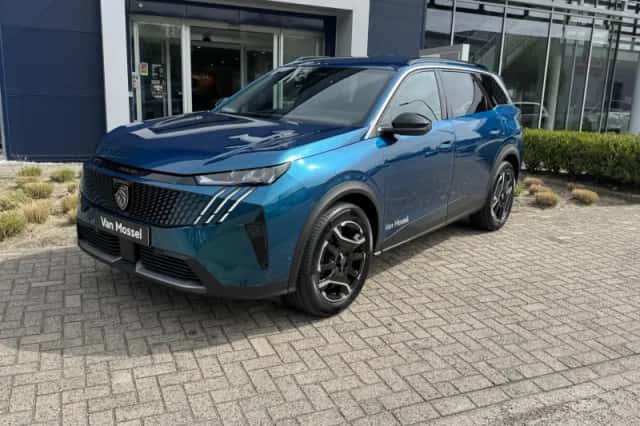 Peugeot 5008 (2026) thumbnail 2