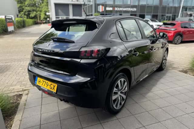 Peugeot 208 (2020) thumbnail 5
