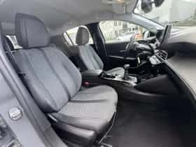 Peugeot 208 (2025) thumbnail 14