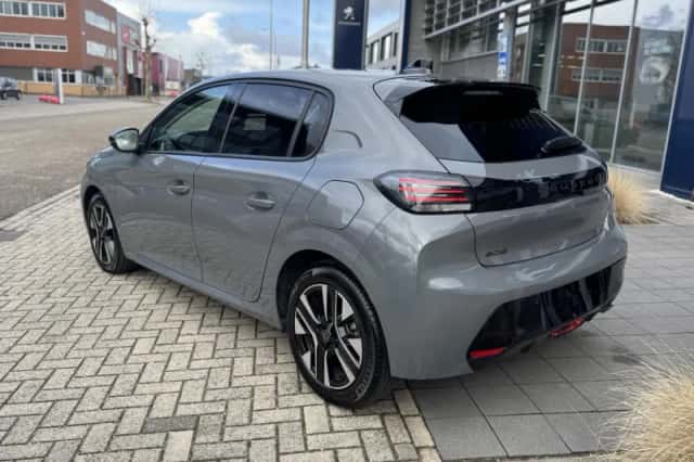 Peugeot 208 (2025) thumbnail 5