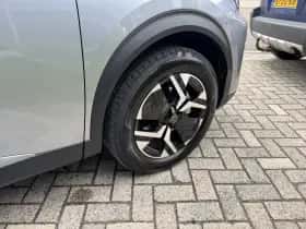 Peugeot 2008 (2025) thumbnail 15