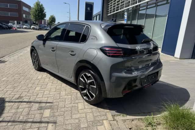 Peugeot 208 (2025) thumbnail 3