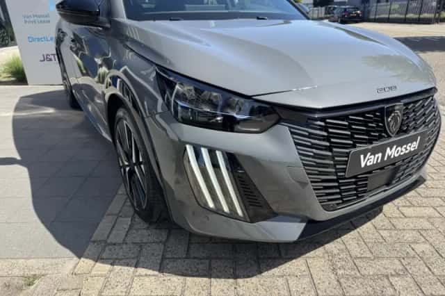 Peugeot 208 (2025) thumbnail 6