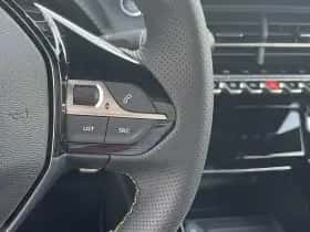 Peugeot e-2008 (2022) thumbnail 25