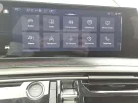 Peugeot e-3008 (2024) thumbnail 16