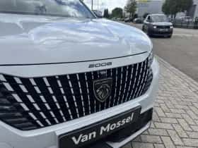 Peugeot 2008 (2025) thumbnail 8