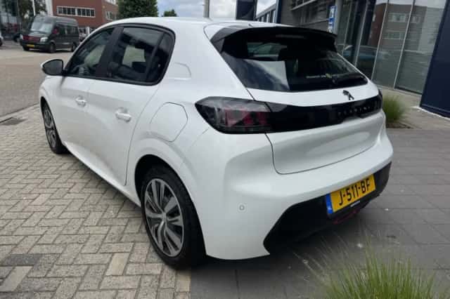 Peugeot 208 (2020) thumbnail 4
