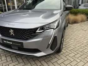 Peugeot 3008 (2023) thumbnail 9