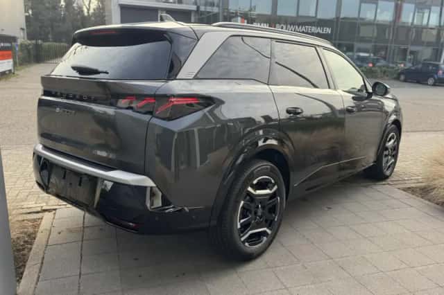 Peugeot E-5008 (2026) thumbnail 4