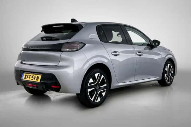 Peugeot 208 (2025) thumbnail 5