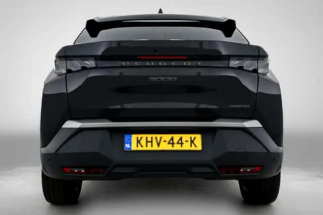 Peugeot 3008 (2025) thumbnail 3