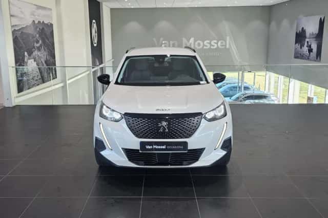 Peugeot 2008 (2022) thumbnail 2