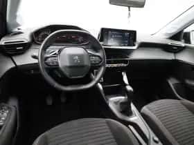 Peugeot 208 (2022) thumbnail 7