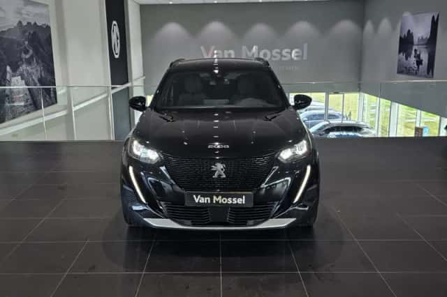 Peugeot e-2008 (2023) thumbnail 3