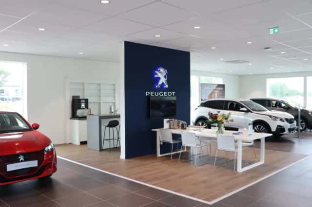 Peugeot 2008 (2025) thumbnail 4