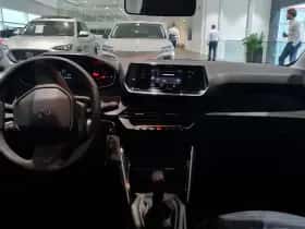 Peugeot 208 (2021) thumbnail 18