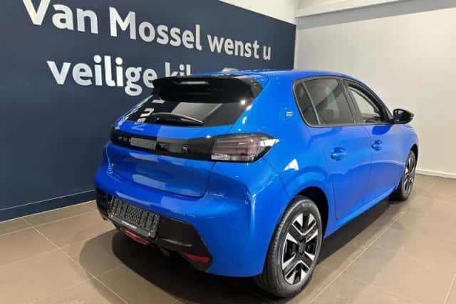 Peugeot e-208 (2024) thumbnail 2