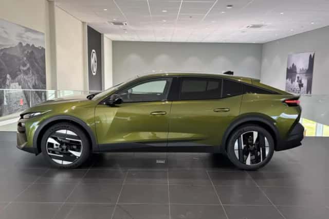 Peugeot 408 (2026) thumbnail 2