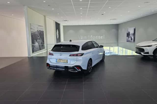 Peugeot 308 (2025) thumbnail 5