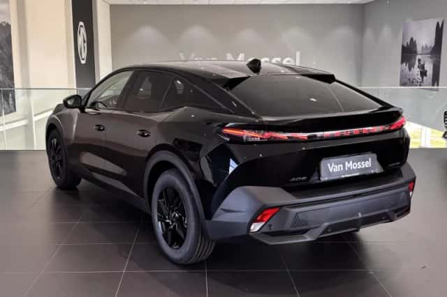 Peugeot 408 (2026) thumbnail 3