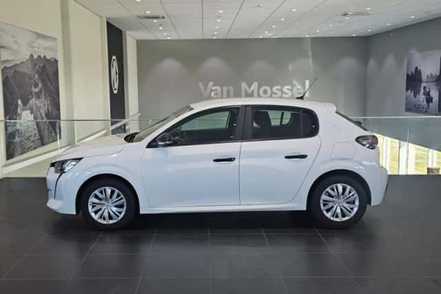 Peugeot 208 (2022) thumbnail 3