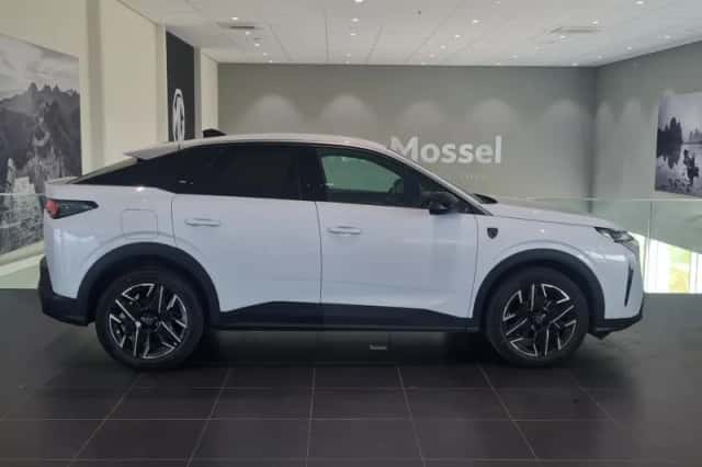 Peugeot 3008 (2025) thumbnail 5
