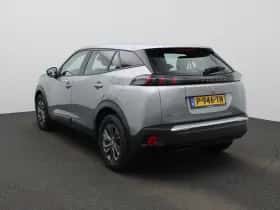 Peugeot e-2008 (2022) thumbnail 2