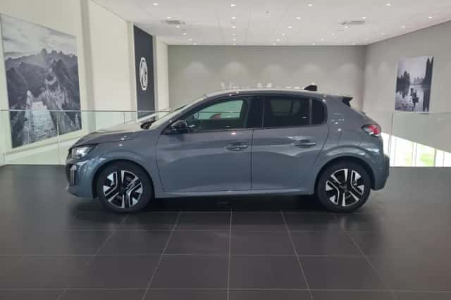Peugeot 208 (2025) thumbnail 3