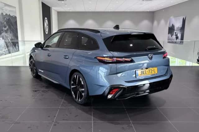 Peugeot 308 (2025) thumbnail 4