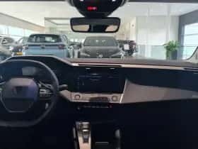 Peugeot 308 (2023) thumbnail 19
