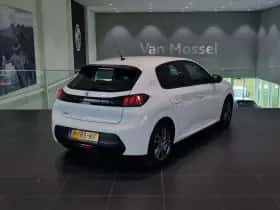 Peugeot 208 (2022) thumbnail 5