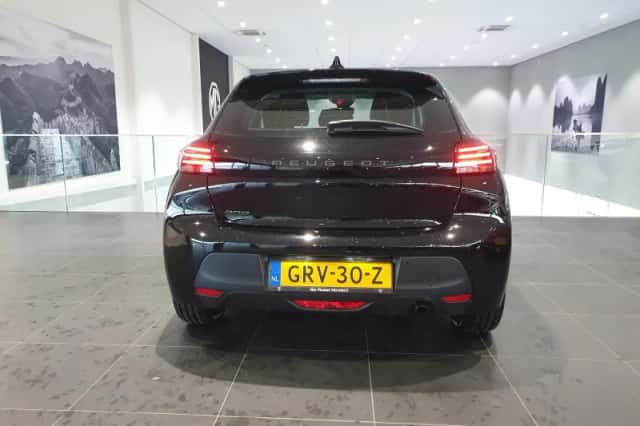 Peugeot 208 (2024) thumbnail 6